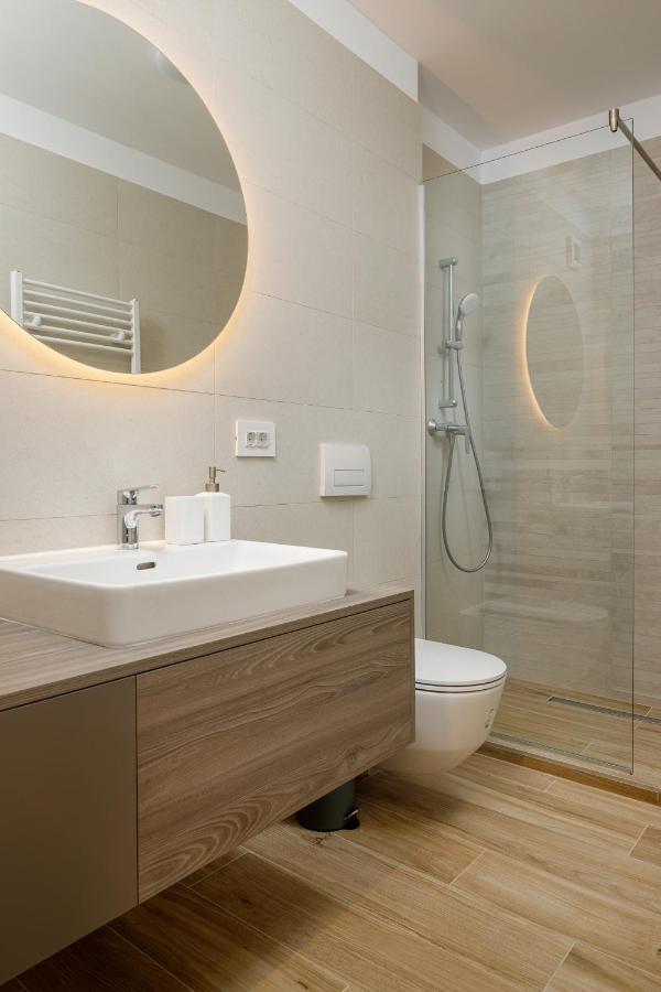 Ada Homes Coresi 707 Brasov Luaran gambar